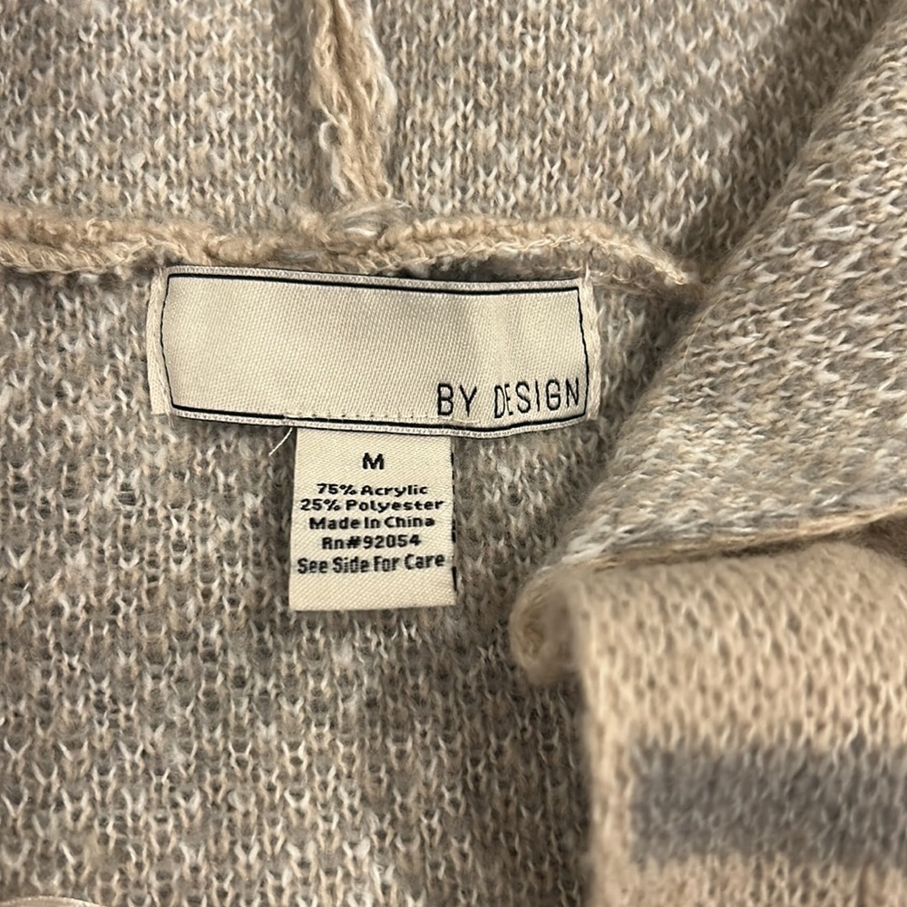 Fuji Printed Hooded Cardigan - Picture 9 of 9